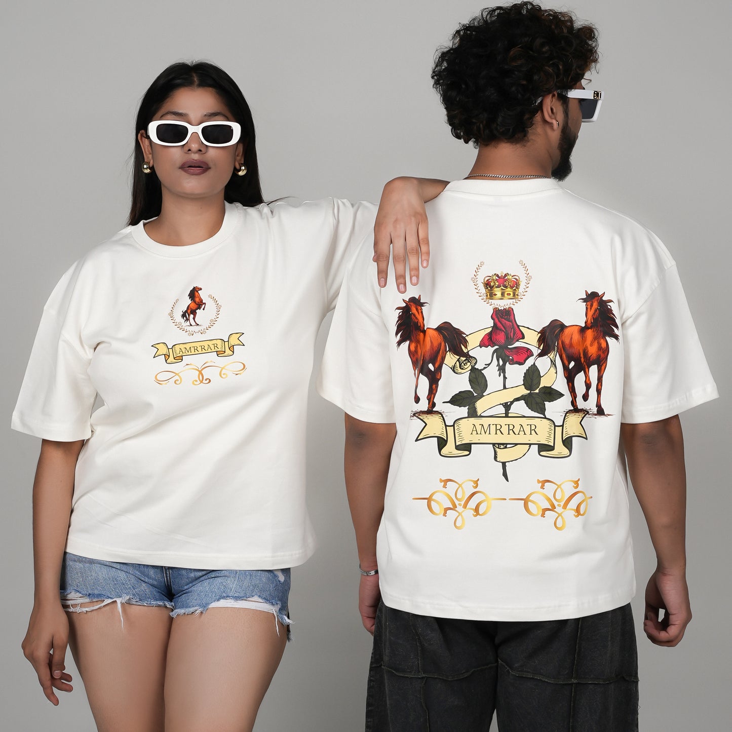 Rose & Horse in off White T-Shirt